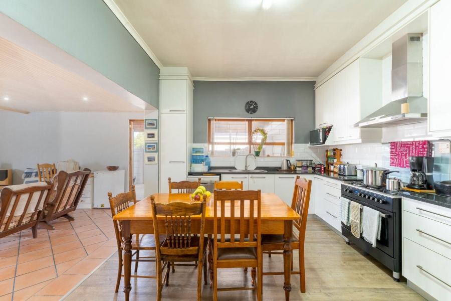 4 Bedroom Property for Sale in Churchill Estate Western Cape